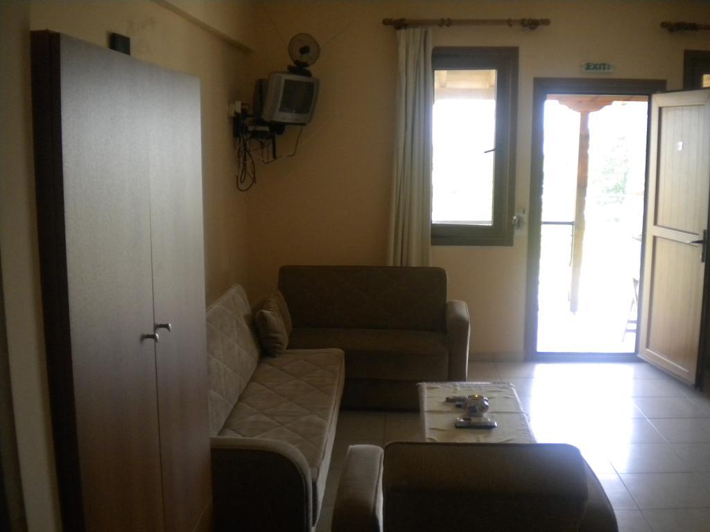 Porto Lagos Rooms Oda fotoğraf
